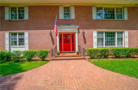 3312 Carney Farm Ln, Portsmouth, VA 23703