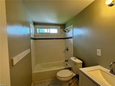 2000 Scollin Cir, Hampton, VA 23663 photo 20
