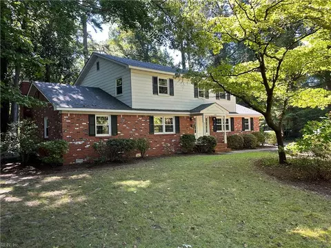 1332 Lakeview Dr, Virginia Beach, VA 23455