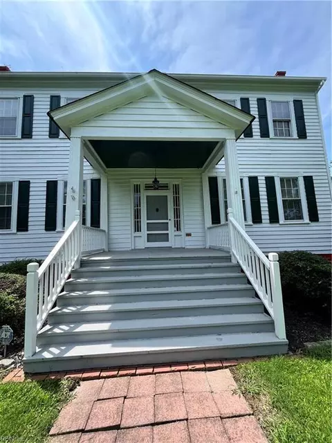 2149 Cedar Rd, Chesapeake, VA 23323 photo 3