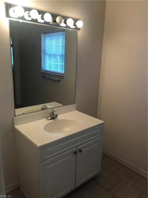 1128 West Ave, Hampton, VA 23669 photo 31
