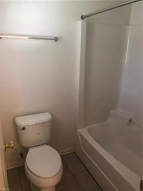 1128 West Ave, Hampton, VA 23669 photo 33