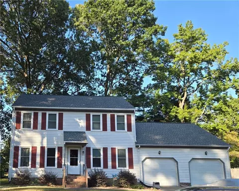 202 Hidalgo Dr, Hampton, VA 23669