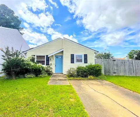 3870 Sugar Creek Cir, Portsmouth, VA 23703