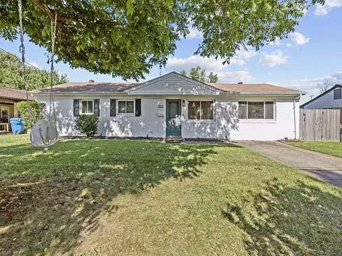 5012 Paine Ln, Virginia Beach, VA 23455