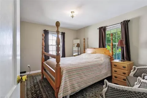 18 Hickory Hill Rd, Hampton, VA 23666 photo 13