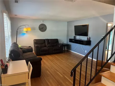 Living - 27 Harris Landing Rd, Hampton, VA 23669 photo 1 of 1