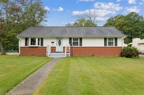 301 Cynthia Dr, Hampton, VA 23666