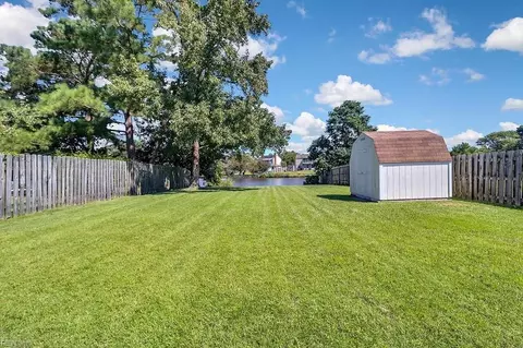 3204 Barrington Dr, Virginia Beach, VA 23452