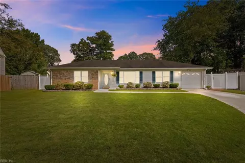 1816 Cascade Ct, Virginia Beach, VA 23453