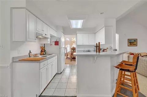 Kitchen - 2751 Burning Tree Ln, Suffolk, VA 23435 photo 2 of 2