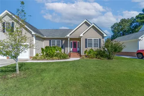 208 Kendra Ct, Chesapeake, VA 23322