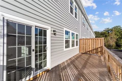 325 Freeman Dr, Hampton, VA 23666 photo 23
