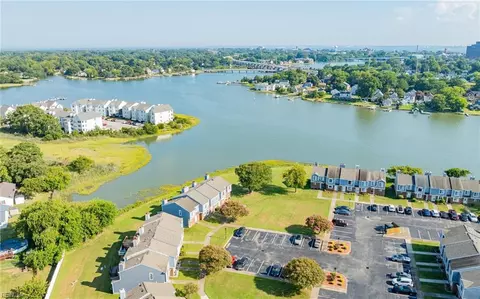 View/Area - 131 Eberly Ter, Hampton, VA 23669 photo 5 of 10