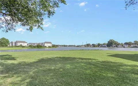 View/Area - 131 Eberly Ter, Hampton, VA 23669 photo 1 of 10