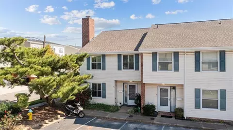 410 9th St, Virginia Beach, VA 23451