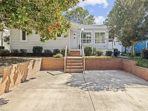 624 Surfside Ave, Virginia Beach, VA 23451
