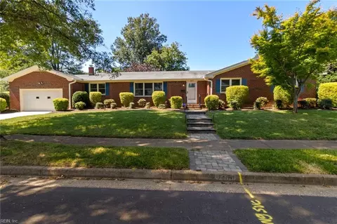 2400 Everglades Rd, Norfolk, VA 23518