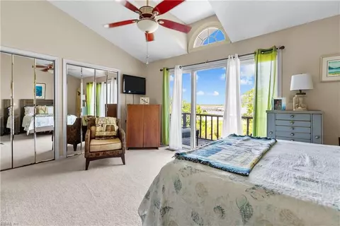 111 Scotts Pt, Hampton, VA 23663 photo 25