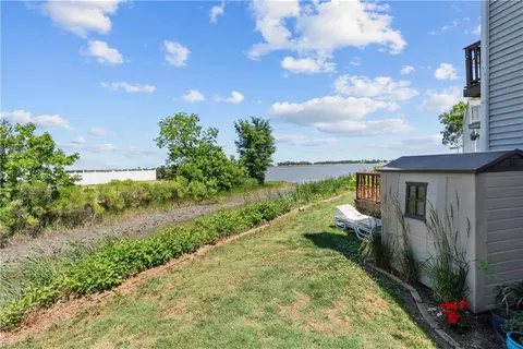 111 Scotts Pt, Hampton, VA 23663 photo 23