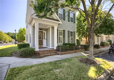 8238 Lee Hall Ave #29, Suffolk, VA 23435