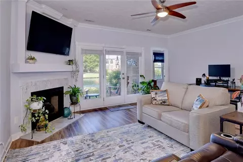Living - 114 Mainsail Dr, Hampton, VA 23664 photo 1 of 3
