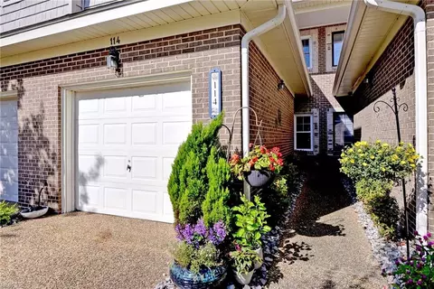 114 Mainsail Dr, Hampton, VA 23664