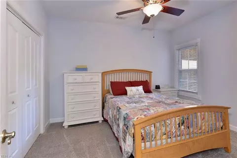 Bedroom - 114 Mainsail Dr, Hampton, VA 23664 photo 3 of 4