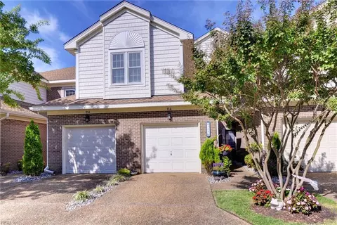 Exterior - 114 Mainsail Dr, Hampton, VA 23664 photo 6 of 8