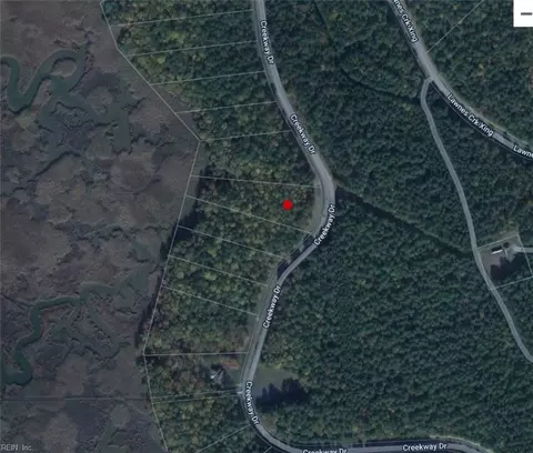 1472 Creekway Dr, Isle Of Wight County, VA 23430