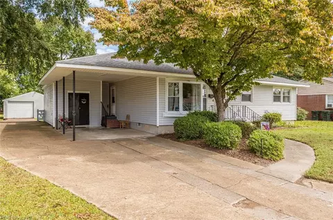 120 Lynnhaven Dr, Hampton, VA 23666 photo 31