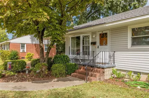 120 Lynnhaven Dr, Hampton, VA 23666 photo 3