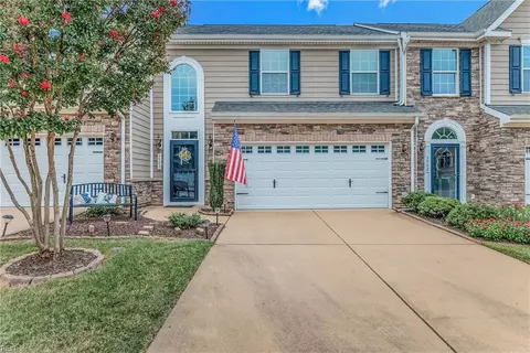 3502 Weavers Cottage, Williamsburg, VA 23188