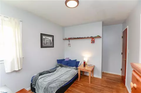 Bedroom - 3003 Butternut Dr, Hampton, VA 23666 photo 1 of 6