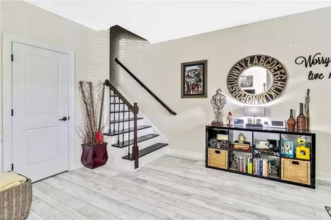 Entry Way - 8319 Orcutt Ave, Hampton, VA 23605 photo 2 of 5