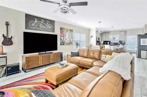 Living - 8319 Orcutt Ave, Hampton, VA 23605 photo 1 of 2