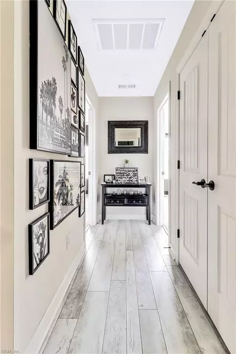 Entry Way - 8319 Orcutt Ave, Hampton, VA 23605 photo 5 of 5