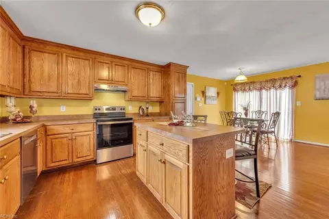 1753 W Queen St, Hampton, VA 23666 photo 9