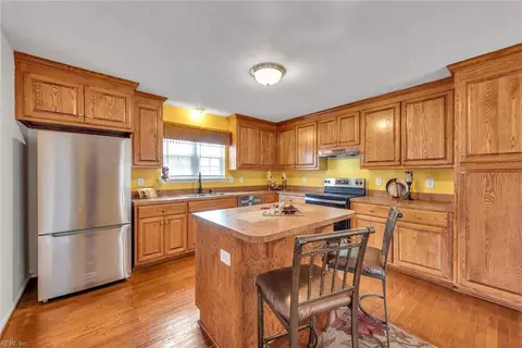 1753 W Queen St, Hampton, VA 23666 photo 10