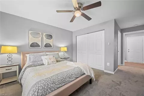 Bedroom - 212 Lynnhaven Dr, Hampton, VA 23666 photo 2 of 5
