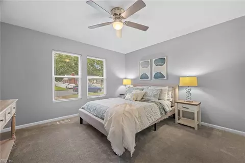 Bedroom - 212 Lynnhaven Dr, Hampton, VA 23666 photo 1 of 5