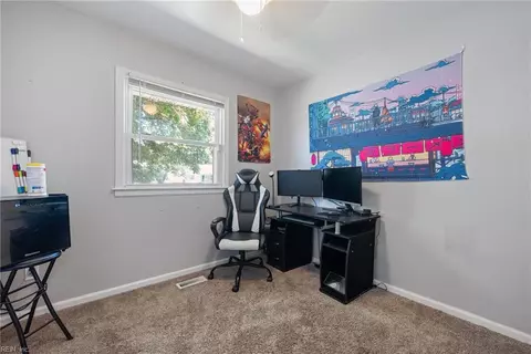 Other - 9 Lynnhaven Dr, Hampton, VA 23666 photo 3 of 8