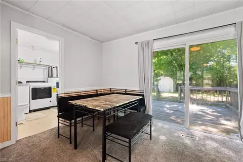 Dining - 9 Lynnhaven Dr, Hampton, VA 23666 photo 1 of 1