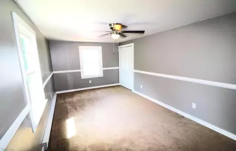 Bedroom - 429 Cooper St, Hampton, VA 23669 photo 2 of 5