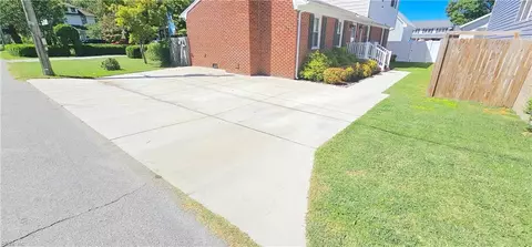 Other - 429 Cooper St, Hampton, VA 23669 photo 1 of 9