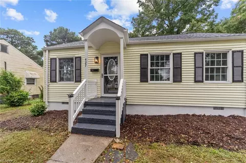 427 Alleghany Rd, Hampton, VA 23661