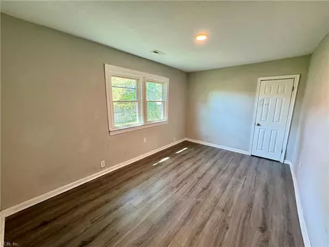 2523 Grandy Ave, Norfolk, VA 23509 photo 22