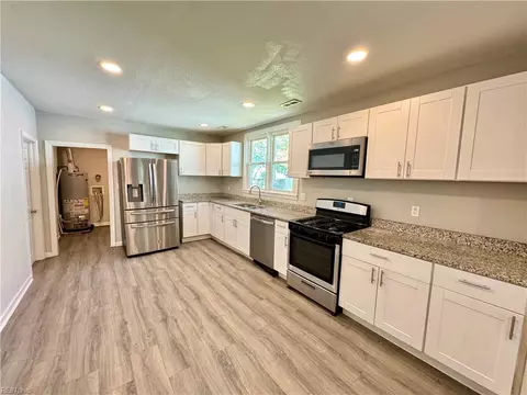 2523 Grandy Ave, Norfolk, VA 23509 photo 9