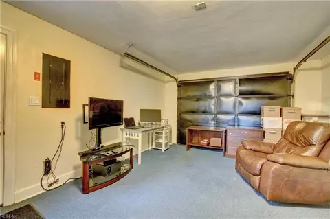 1012 Chalbourne Dr, Chesapeake, VA 23322 photo 34