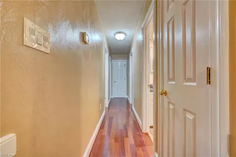 1012 Chalbourne Dr, Chesapeake, VA 23322 photo 21